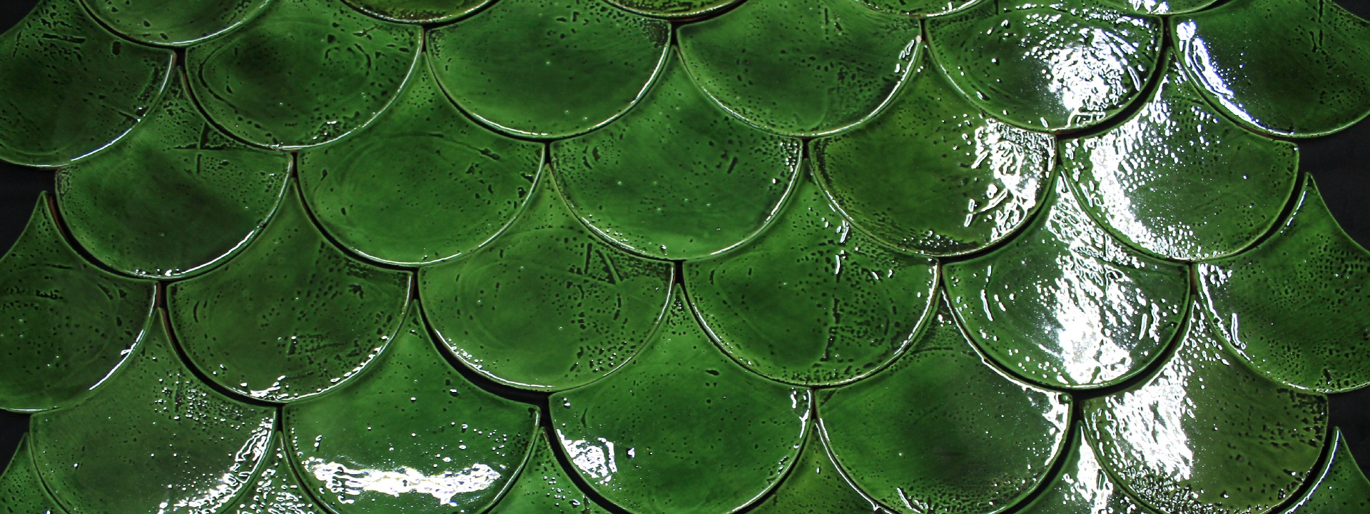 Fish scale terracotta green tiles- Longrain restaurant Melbourne